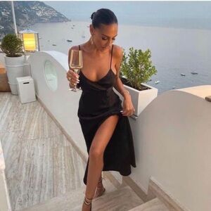 Zara black satin dress🖤